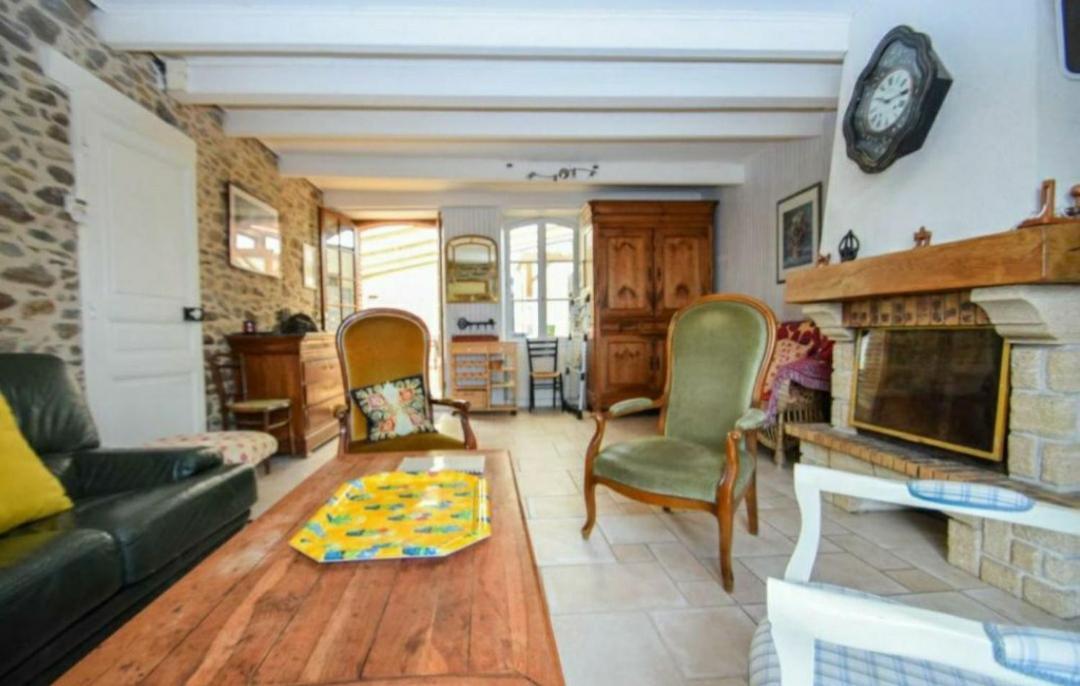 Holiday home La Colline Maison De Famille A 100m De La Rance La Richardais